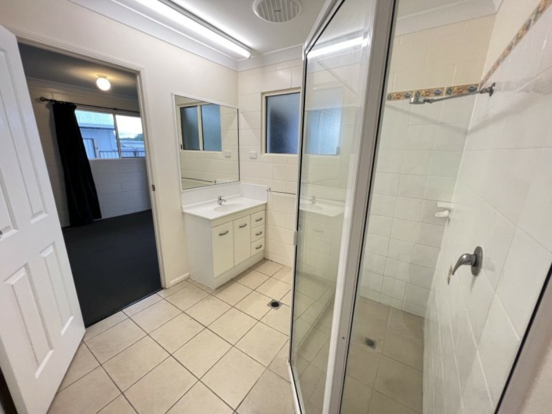 23 Hillview Place, Bowen QLD 4805