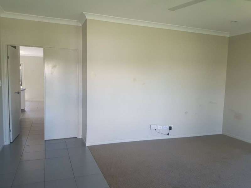 29 Seabreeze Cres, Bowen QLD 4805