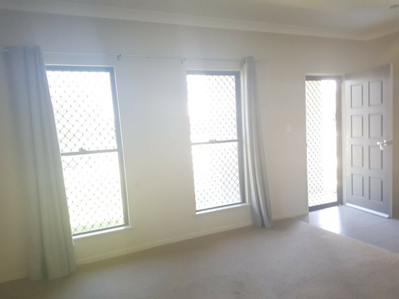 29 Seabreeze Cres, Bowen QLD 4805