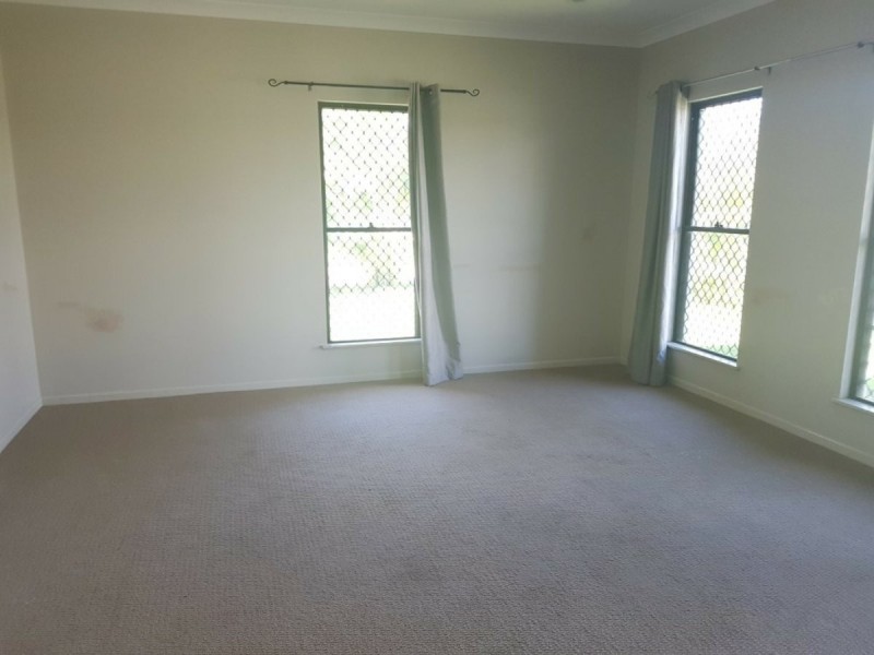 29 Seabreeze Cres, Bowen QLD 4805