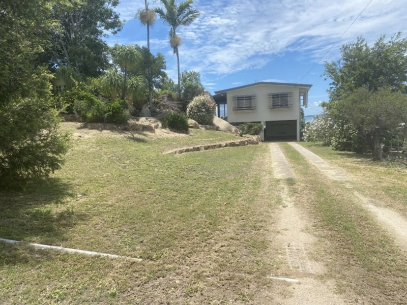 87 Wiliams Street, Bowen QLD 4805