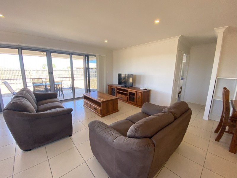 31 Banks Drive, Bowen QLD 4805