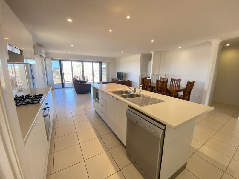 31 Banks Drive, Bowen QLD 4805