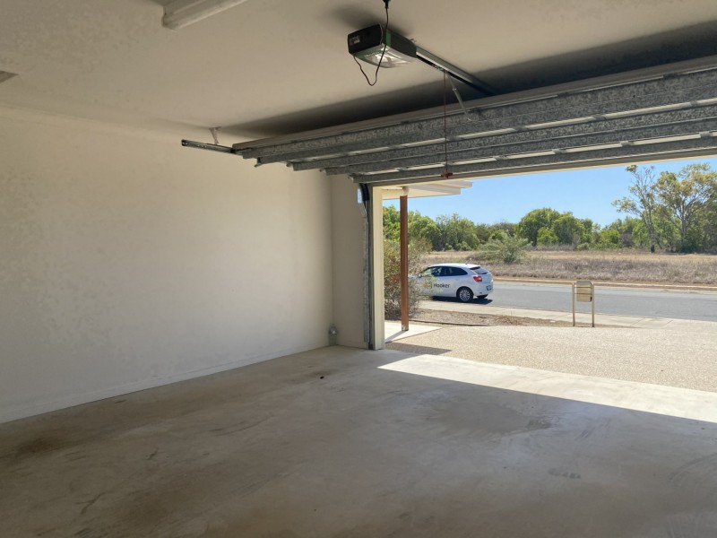 31 Banks Drive, Bowen QLD 4805