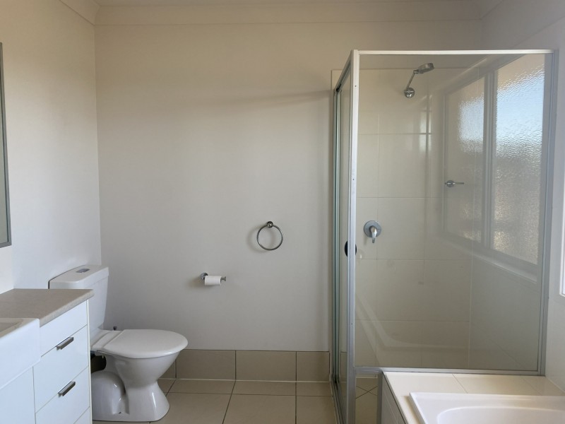 31 Banks Drive, Bowen QLD 4805