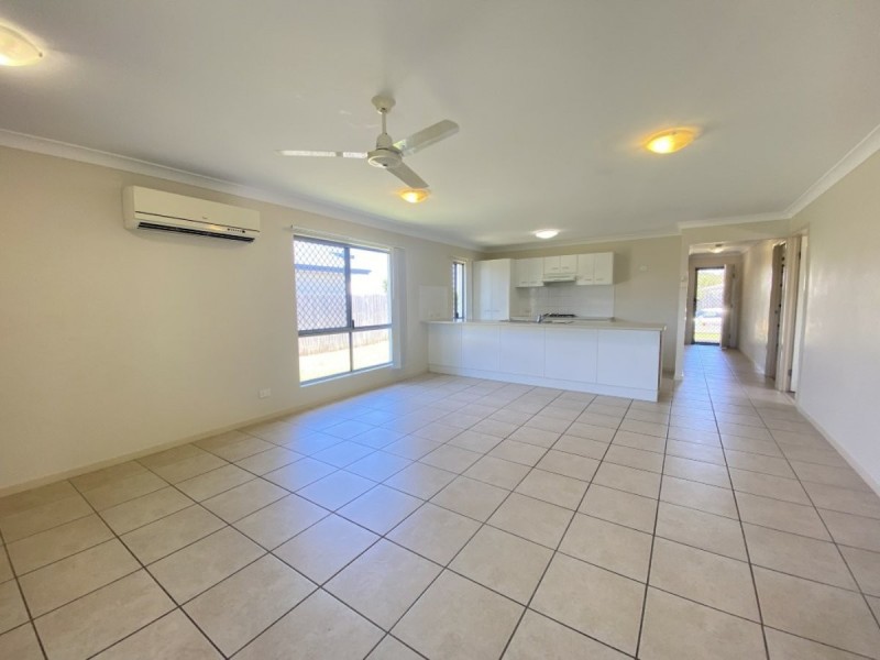 43 Scenic Crescent, Bowen QLD 4805