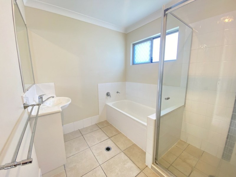 43 Scenic Crescent, Bowen QLD 4805