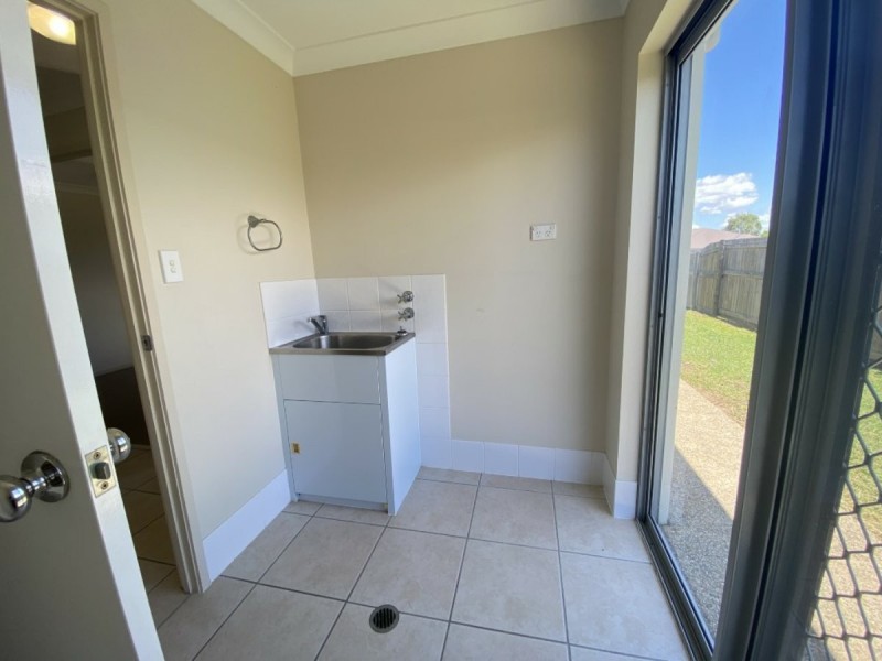 43 Scenic Crescent, Bowen QLD 4805