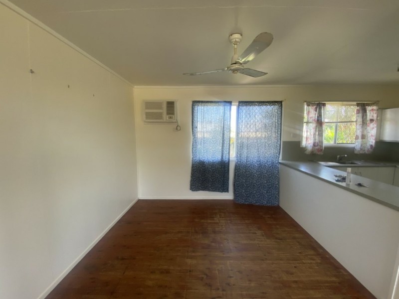 5 Rodney Street, Bowen QLD 4805