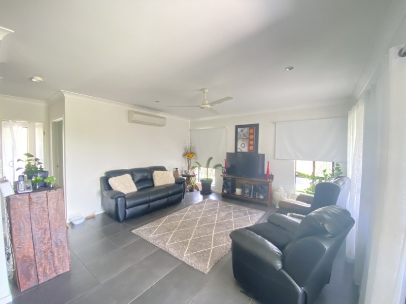 13 Links Road, Bowen QLD 4805