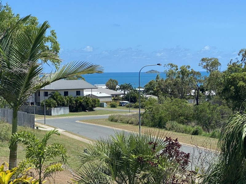 13 Links Road, Bowen QLD 4805