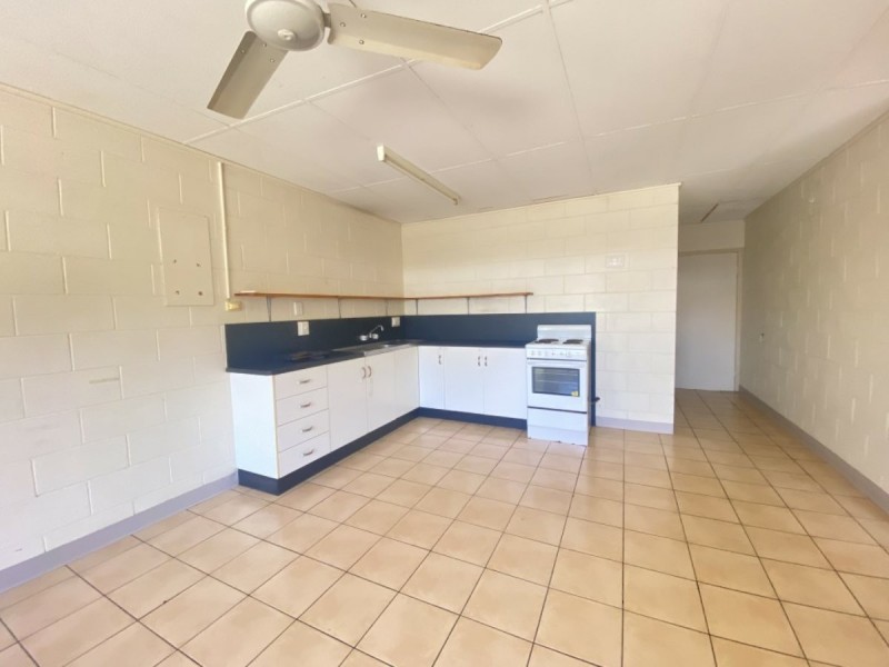 1/25 St Kilda Street, Bowen QLD 4805