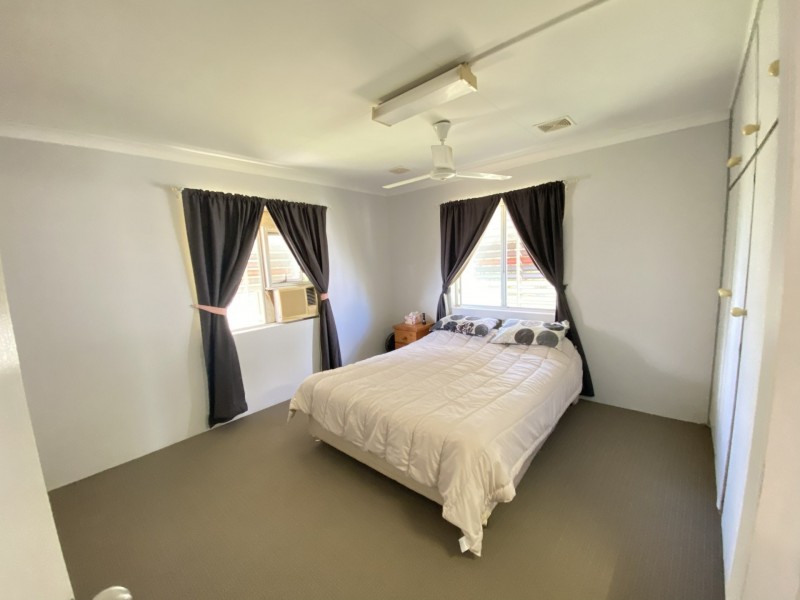 Unit 2/25 Marshall Street, Bowen QLD 4805
