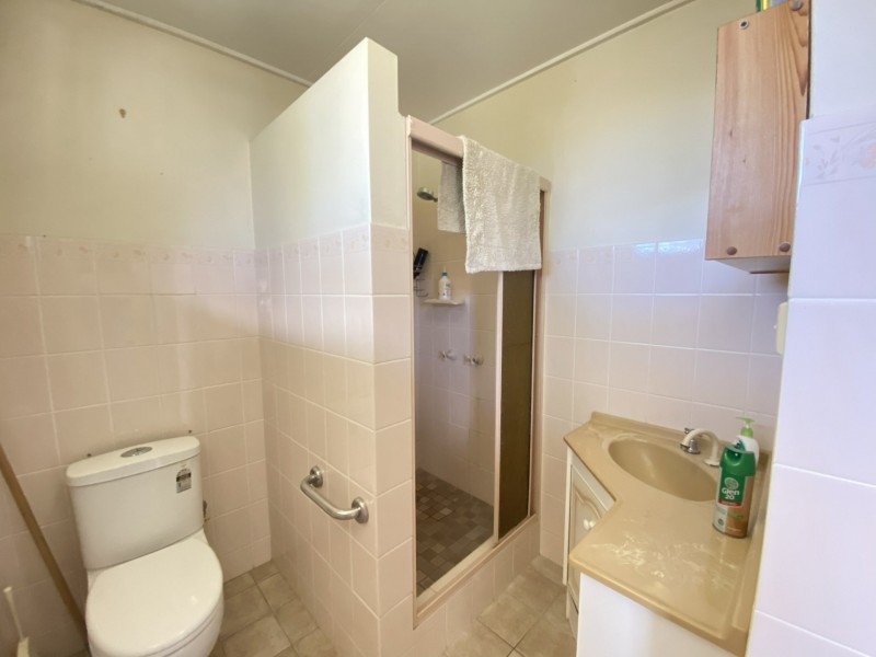 Unit 2/25 Marshall Street, Bowen QLD 4805