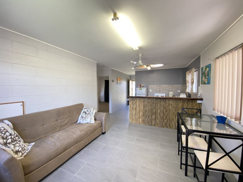 Unit 2/25 Marshall Street, Bowen QLD 4805