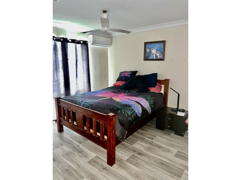 13 Oak Crescent, Bowen QLD 4805
