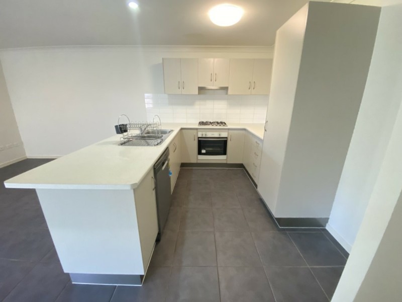 1/12 Reynolds Street, Bowen QLD 4805