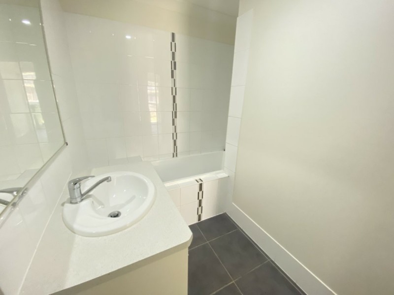 1/12 Reynolds Street, Bowen QLD 4805