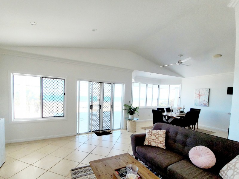 15 Bluewater Parade, Bowen QLD 4805