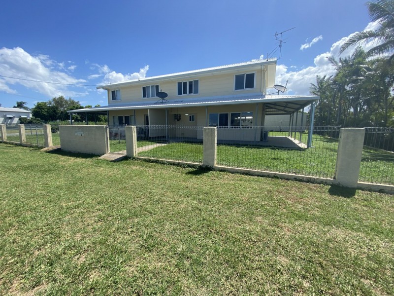2/17 Leichhardt Street, Bowen QLD 4805