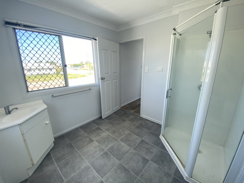 2/17 Leichhardt Street, Bowen QLD 4805