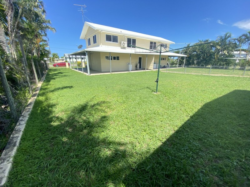2/17 Leichhardt Street, Bowen QLD 4805