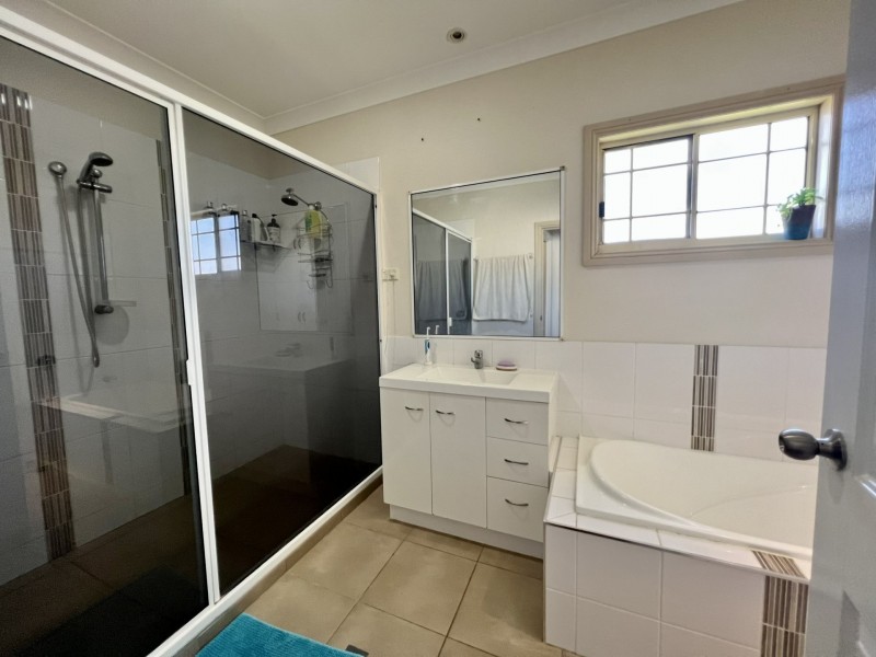 40 Wentworth Street, Bowen QLD 4805