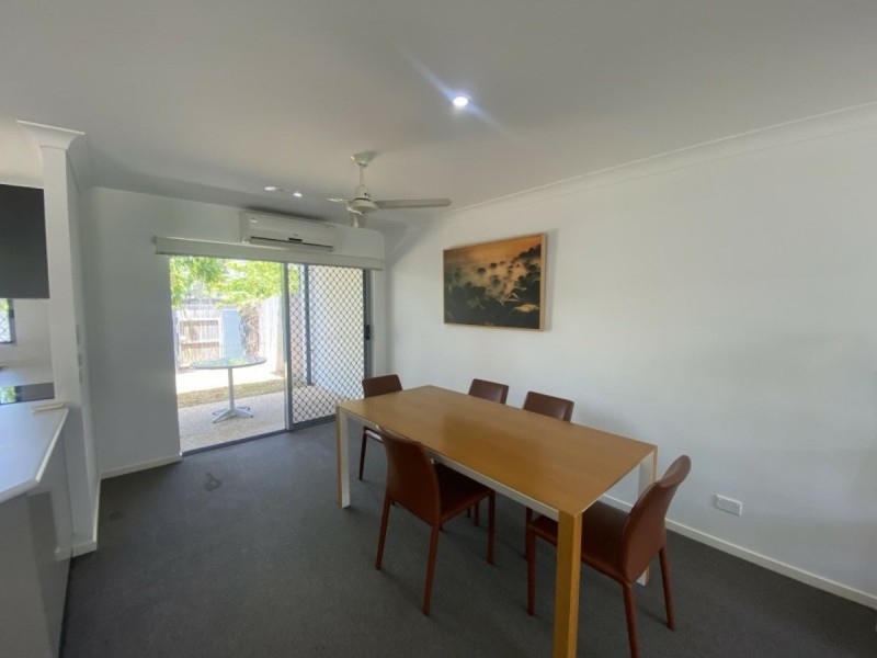 3/6 Brisbane Street, Bowen QLD 4805