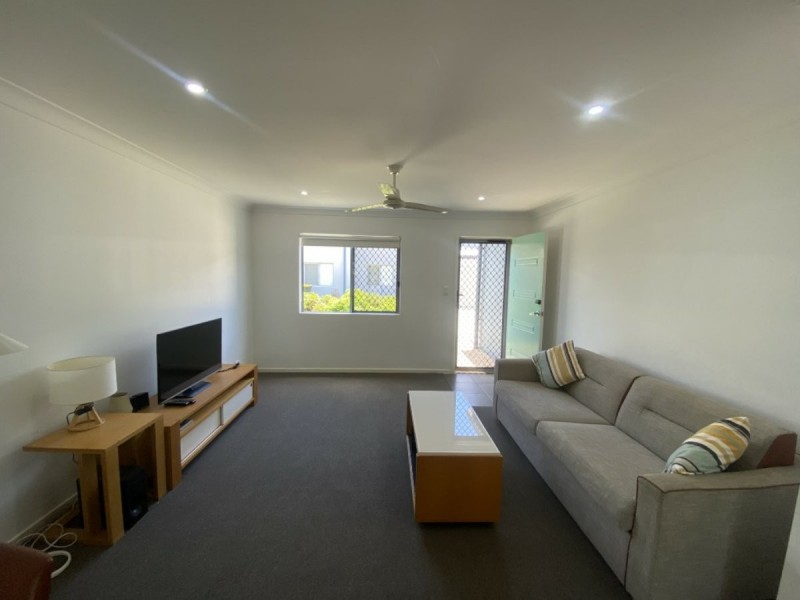 3/6 Brisbane Street, Bowen QLD 4805