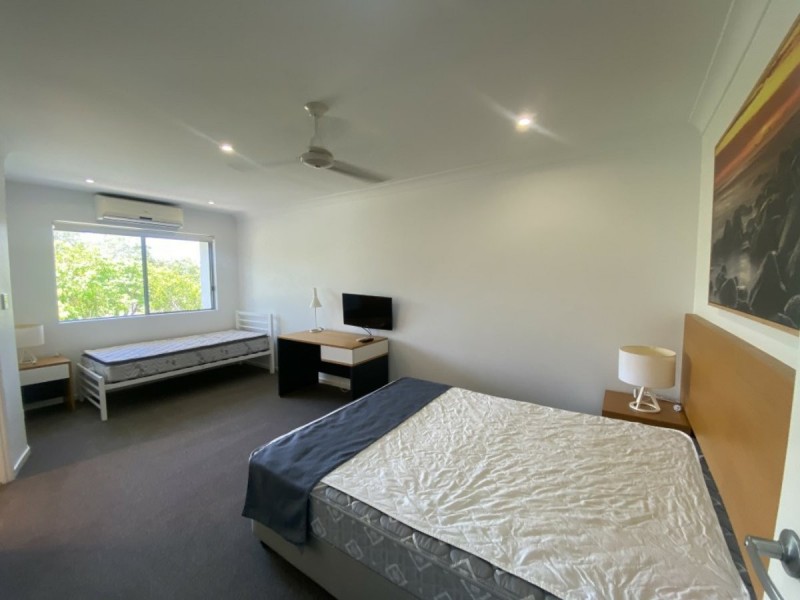 3/6 Brisbane Street, Bowen QLD 4805