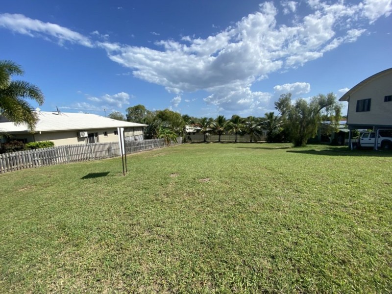 3 Craigie Court, Bowen QLD 4805