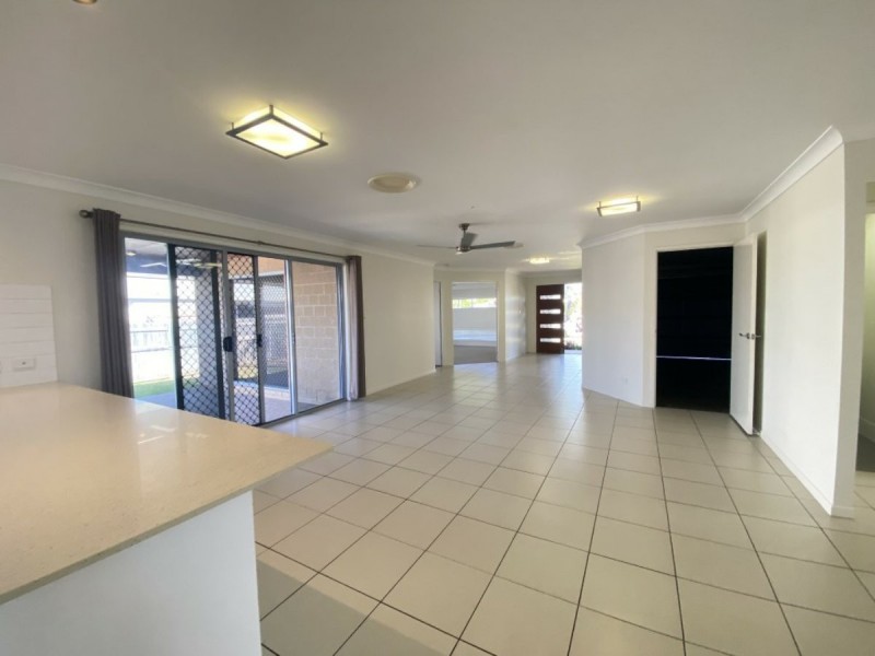 31 Nautilus Street, Bowen QLD 4805