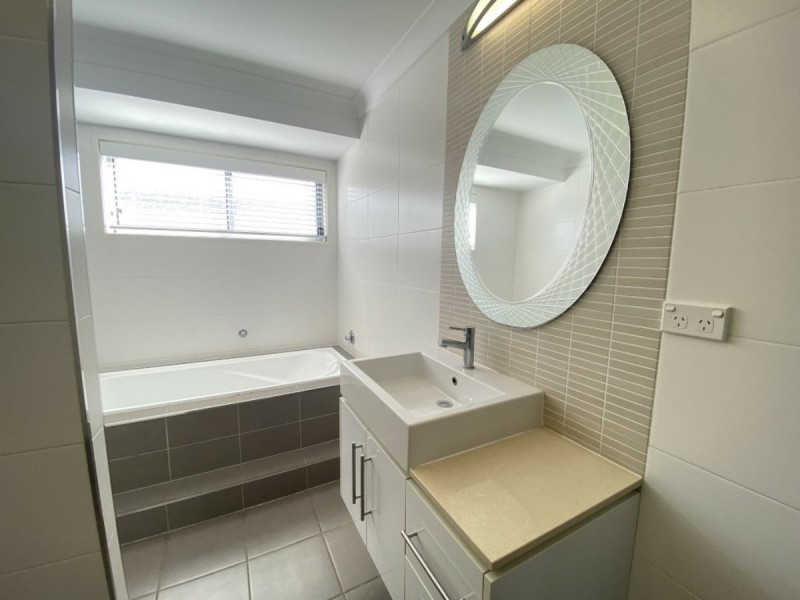31 Nautilus Street, Bowen QLD 4805