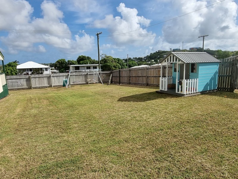 61 Reynolds Street, Bowen QLD 4805