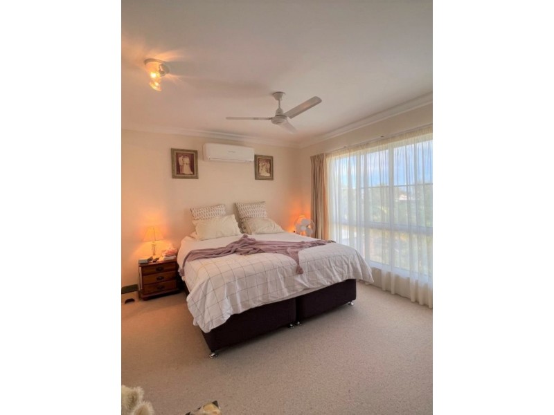 79 Livingstone Street, Bowen QLD 4805