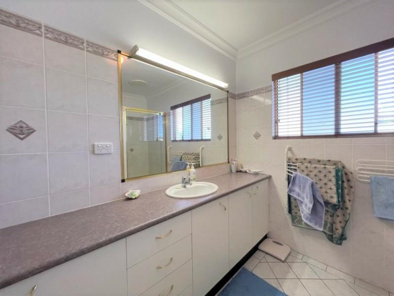 79 Livingstone Street, Bowen QLD 4805