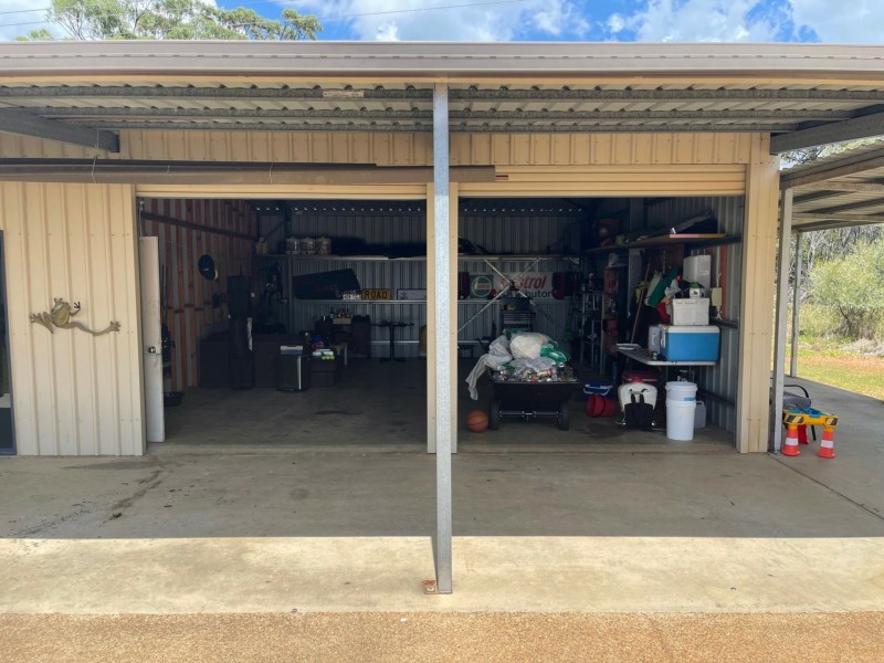 14 Bayview Cres, Bowen QLD 4805