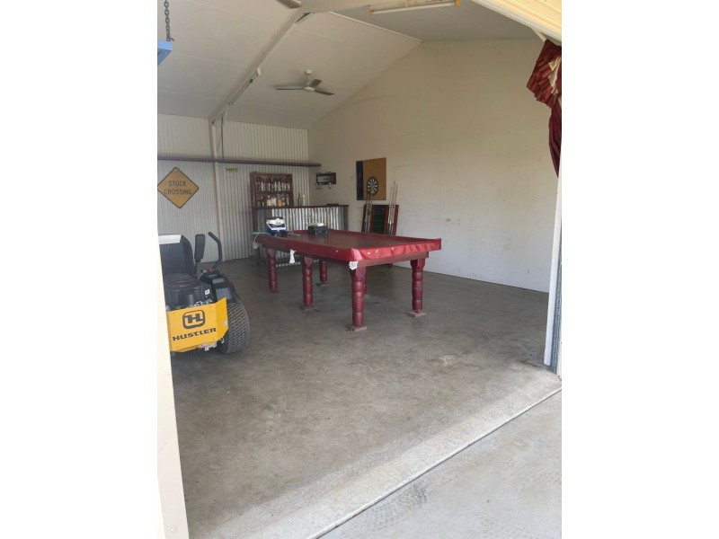 14 Bayview Cres, Bowen QLD 4805