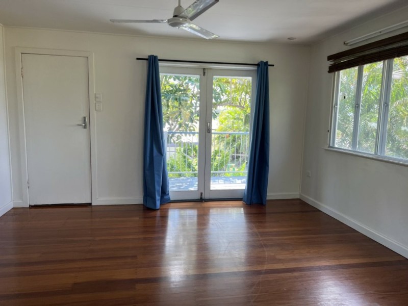 14 Thomas Street, Bowen QLD 4805