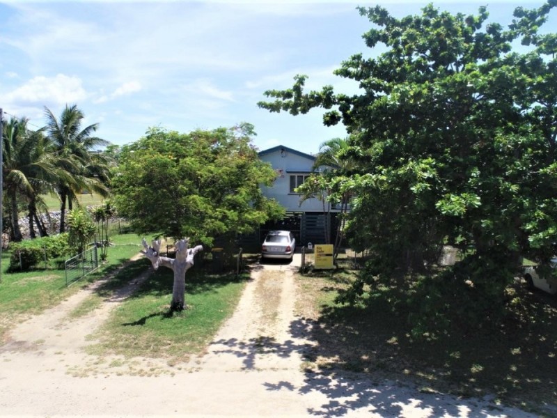 14 Thomas Street, Bowen QLD 4805