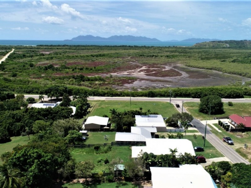 8 King Street, Bowen QLD 4805