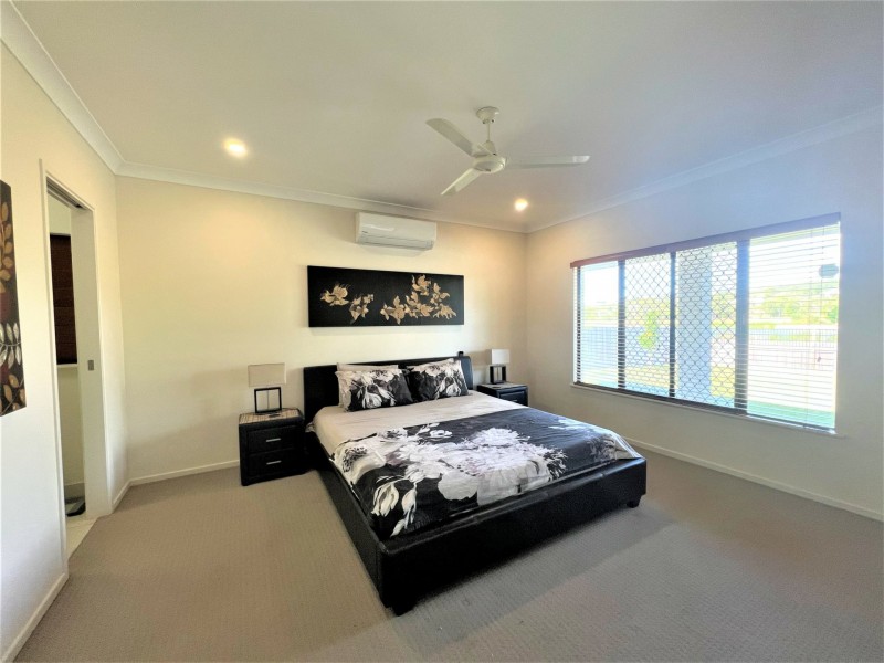 26 Scenic Crescent, Bowen QLD 4805