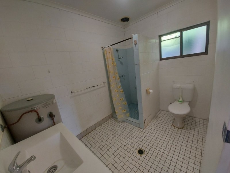 Unit 4, 8 Poinciana St, Bowen QLD 4805