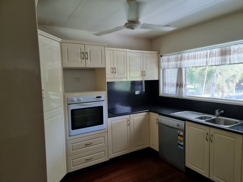 85 Horseshoe Bay Road, Bowen QLD 4805