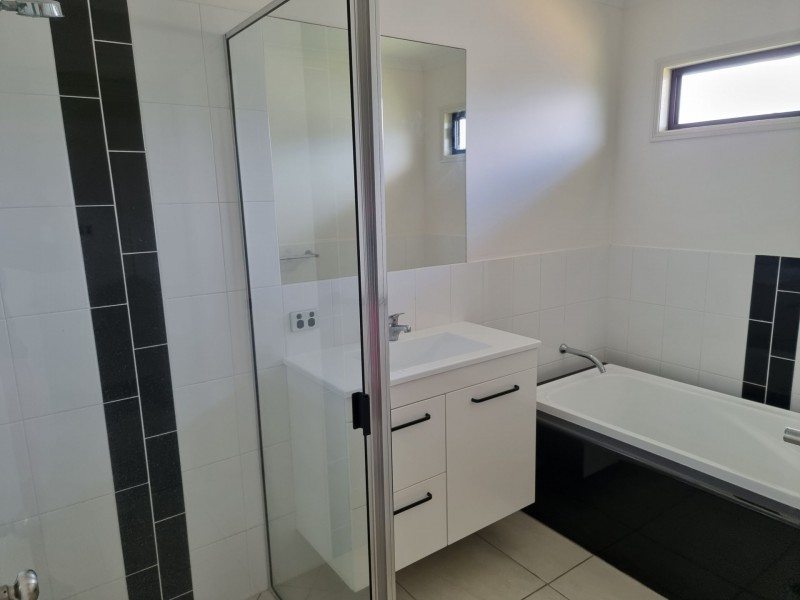 10 Lime Tree Court, Bowen QLD 4805