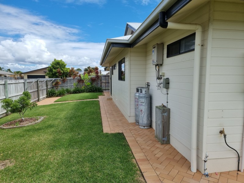 10 Lime Tree Court, Bowen QLD 4805