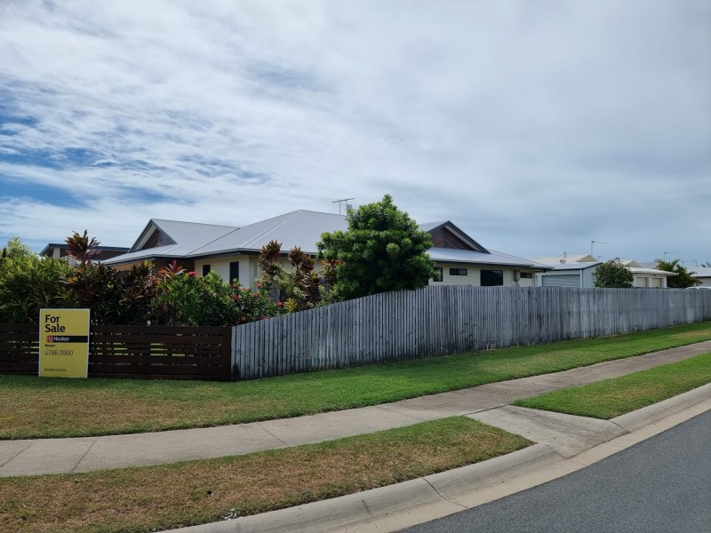 10 Lime Tree Court, Bowen QLD 4805