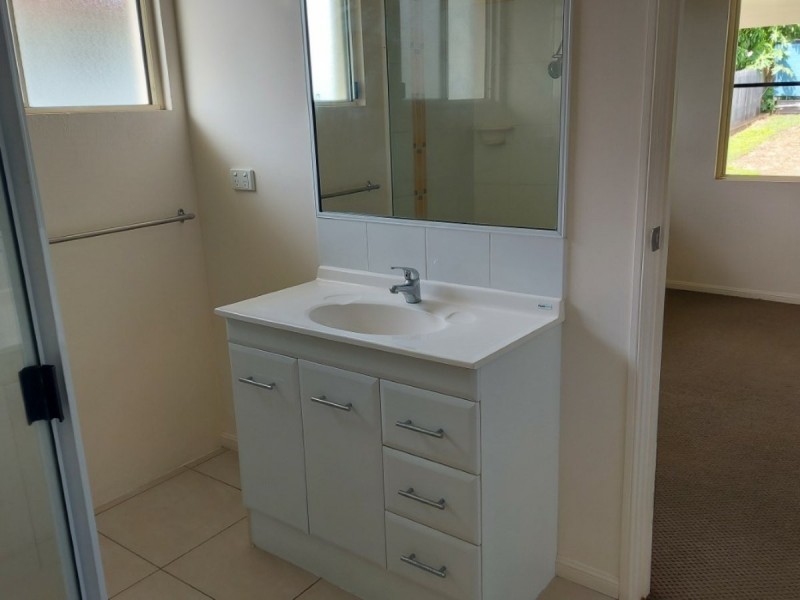 105 Gregory Street, Bowen QLD 4805