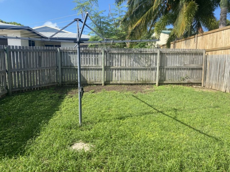 4a & 4b Russell Street, Bowen QLD 4805