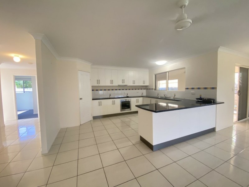 4a & 4b Russell Street, Bowen QLD 4805